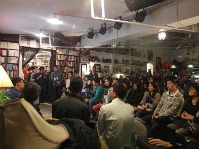 深圳舊天堂書店舉行《思醞：十年哲學路》放映及座談會